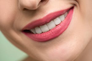 Lee más sobre el artículo ¡Cómo cuidar los labios de forma natural!